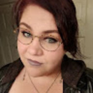 Meet your Posher, Kay